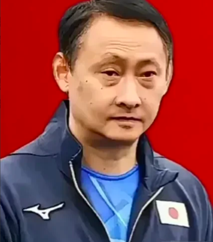 张本宇
太操心了
怎么养了个
这样的儿子

张本智和又赢了，可他爸张本宇怎么愁得