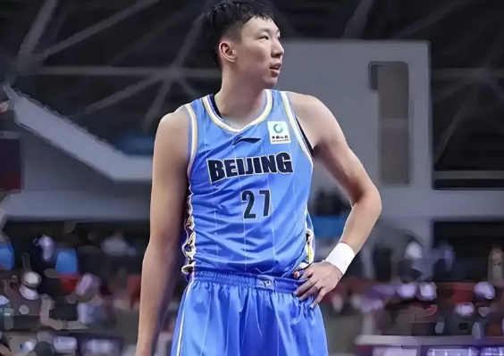 周琦打的都要哭起来了！不仅仅是因为北京91-94不敌上海，更是因为——

1.洛