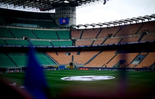 从切尔西的世俱杯决赛表现，能看出我们的不足。身体是其一，国米不可能整局都像切尔西