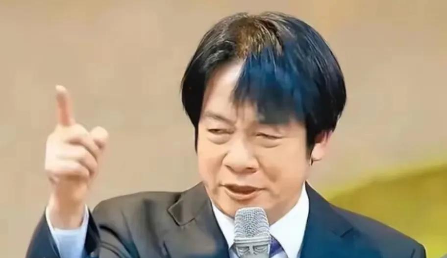 乍一看，以为是大陆演员张颂文，其实是台独祸首赖清德。#新锐创作者成长计划#