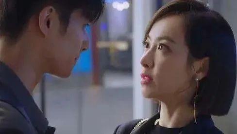 女人向你发出这4个“信号”，就是在变相拒绝你，别再傻傻追了