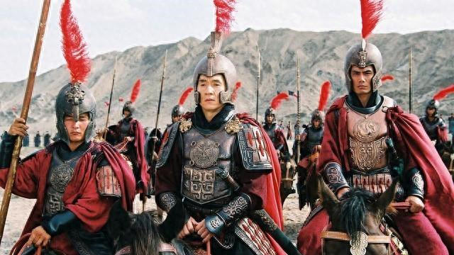 郭嘉一计定河北：曹操如何坐收袁氏兄弟内乱之利？