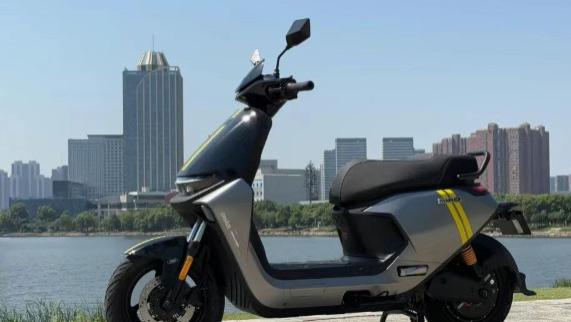 价格惊喜！九号Qz1 MIX深度体验：颜值出众，体验超预期