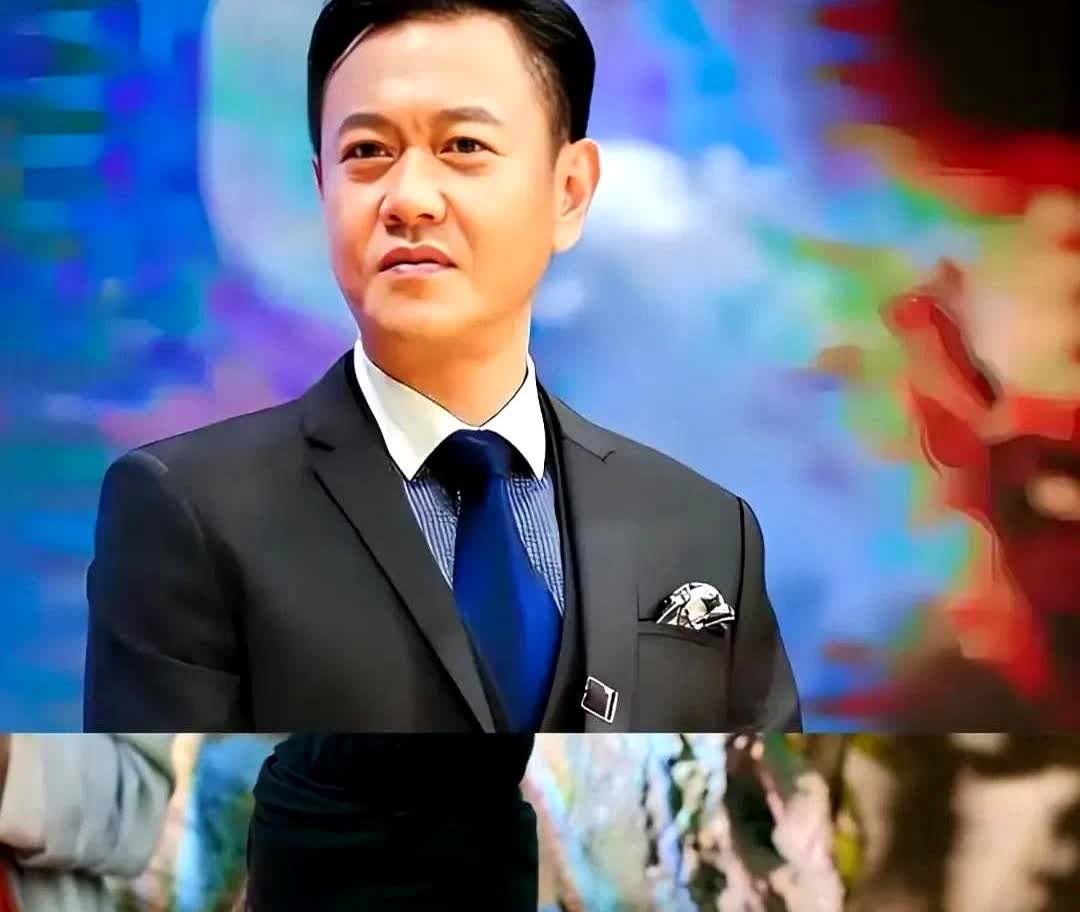 冯嘉怡有没有50个亿我不知道，我只知道，他不是什么小商人。

任贤齐曾经上过