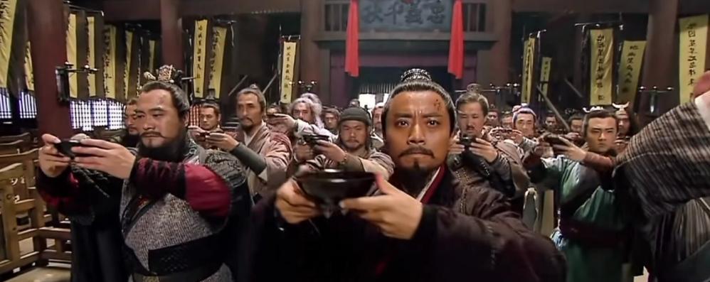 宋江只不过是小县城的小吏，为什么那么多人认识他并崇拜他？
宋江这个郓城押司当得比