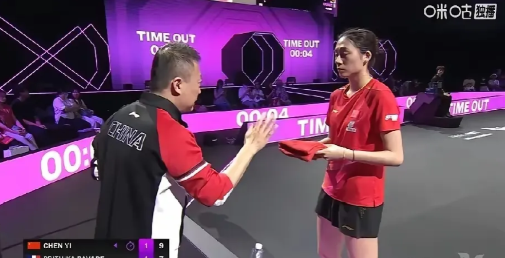 8月7日的马琳教练也是拼啦！
也许是为了弥补美国大满贯因伤未去的缺撼，马琳指导今