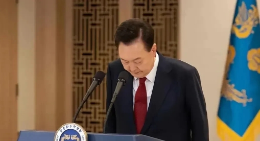 尹锡悦最大罪状是失去对华最大优势！丢了跟大国谈判的最大底牌，成全球笑话！

在短