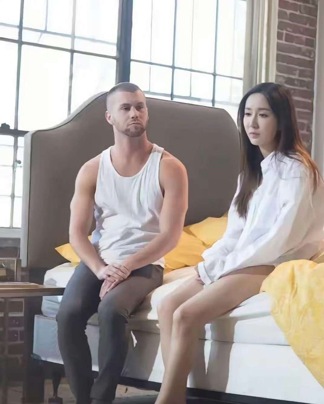 娄艺潇这是在拍戏吗这场景这画面怎么感觉怪怪