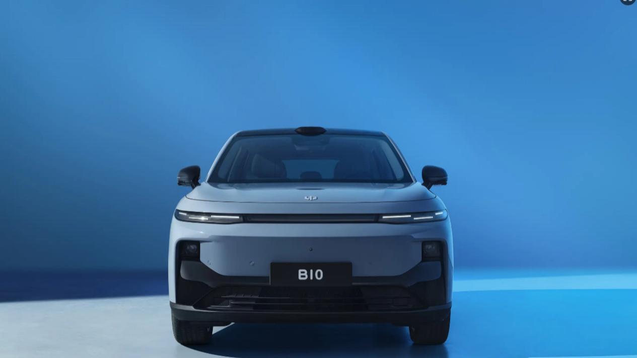 10万级SUV新王炸！零跑B10怎么选最划算？看完这篇不纠结