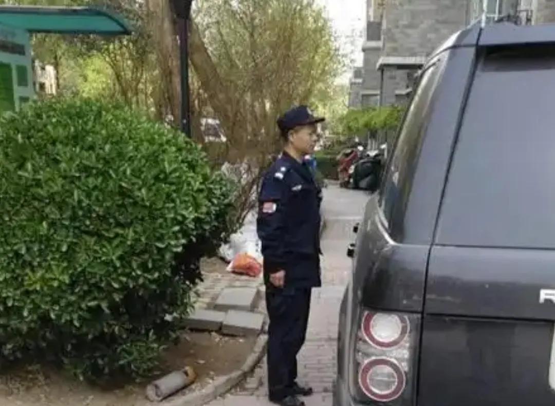 保安工作中的一拦，二问，三查，四登记，五放行操作规范你都知道吗？
一拦，作为安全