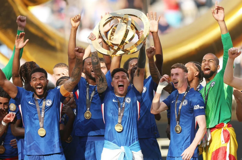 切尔西夺冠，恩佐随队解锁新成就

切尔西成唯一集齐所有欧战冠军+新旧世俱杯的球队