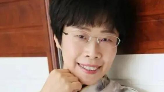 北大才女用半辈子读懂历史，却解不开一道人生题 。