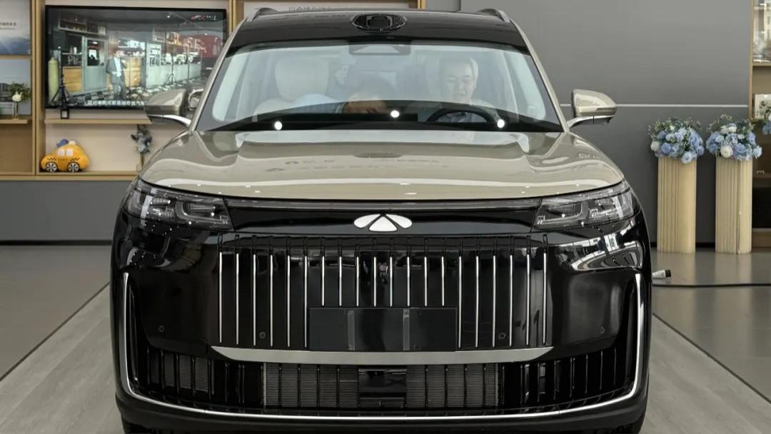 奇瑞风云T11全球上市，限时抢鲜价17.99万元起