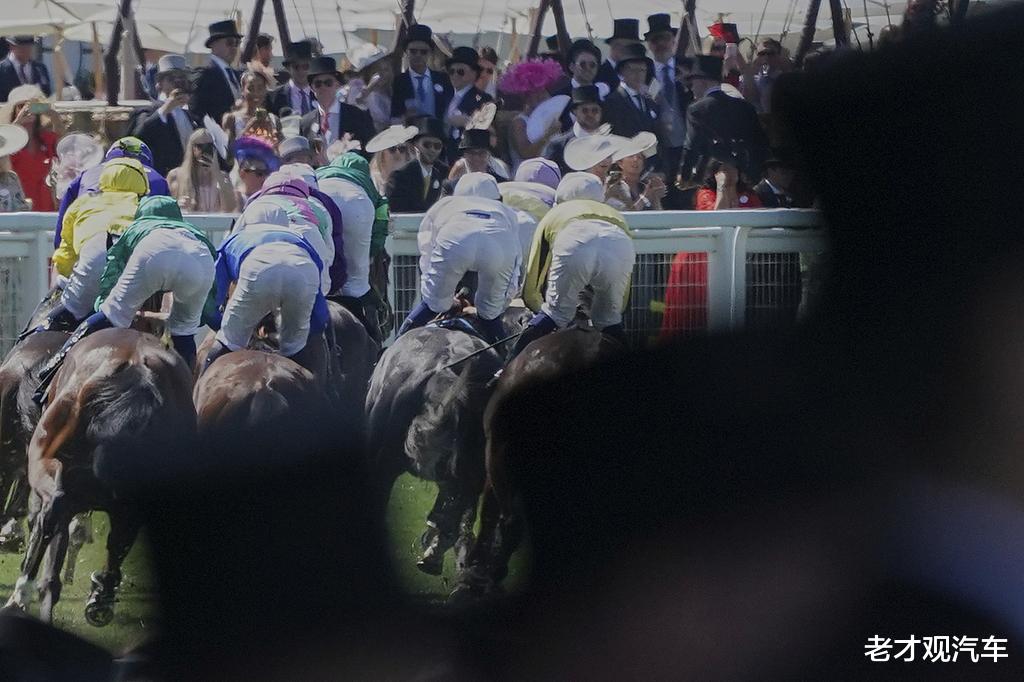 梅赛德斯-奔驰：汽车工业的创新与传承