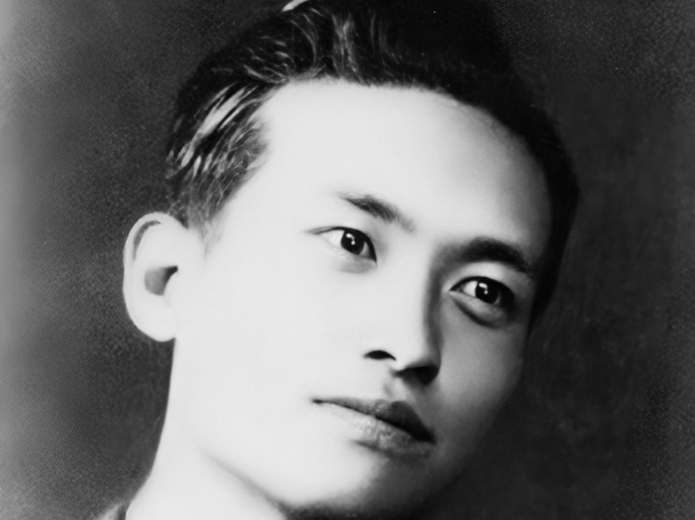 1947年，一名国民党少校被俘虏，在即将被解放军押送到改造所时，他突然大喊道：“