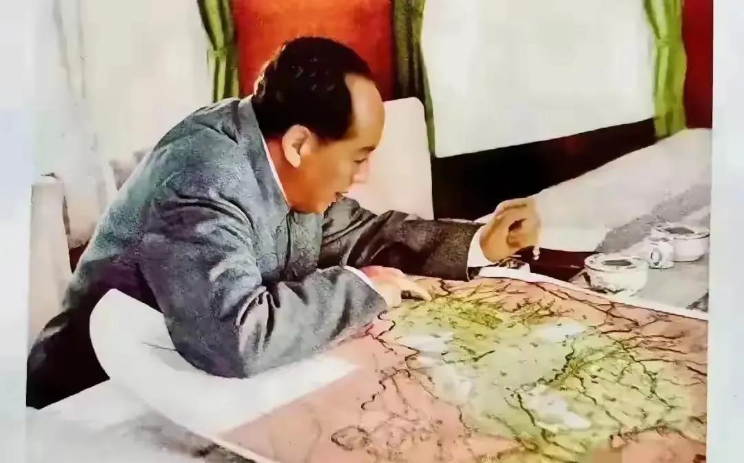 方寸之间显天地，手掌之中有乾坤。