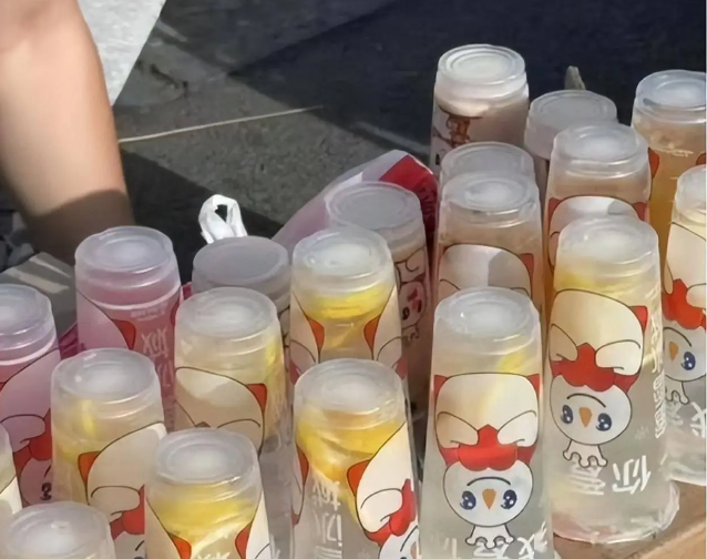 #倒卖蜜雪冰城柠檬水是否侵权#
 
3.5小时赚254元，是商机还是陷阱？蜜雪冰