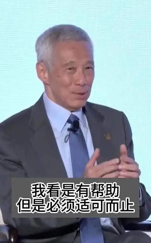 有些人不知道，目前新加坡人不希望西方落后于中国的，他们整天在呼吁西方要防备中国。
