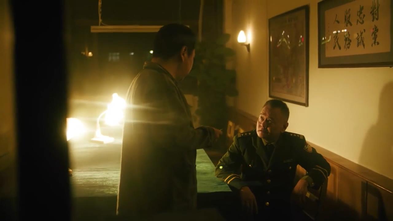 《扫毒风暴》结局直到三线索猛然呈现，才知，卢少骅假死会变真死