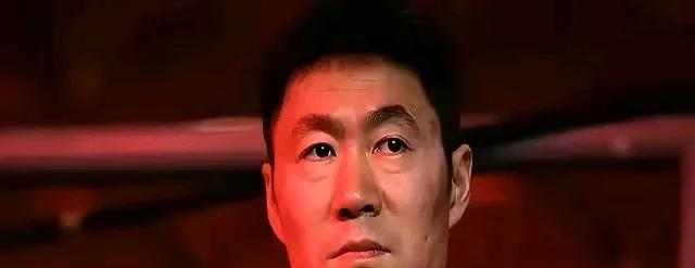 一人打四项，再是铁人也得歇口气吧？
孙颖莎、王楚钦这俩，到了洛杉矶奥运会，怕是得