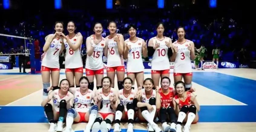 中国女排世联赛阵容该调整3人，两主力有望回归，一位置无人可用
庄宇珊主要是对阵欧