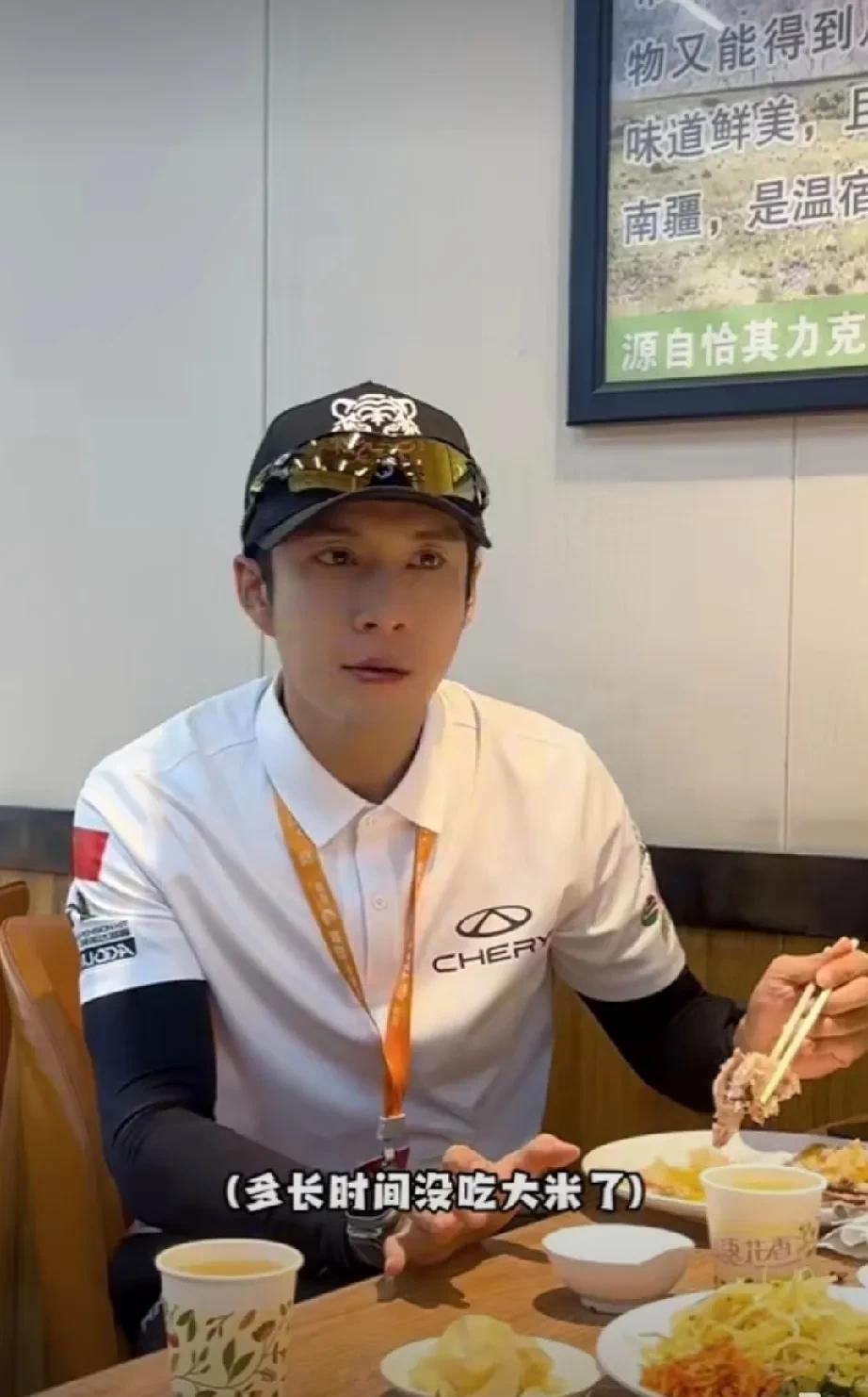 韩东君方谴责低俗直播
5月25日晚上，韩东君工作室在社交媒体发文，谴责了与韩东君