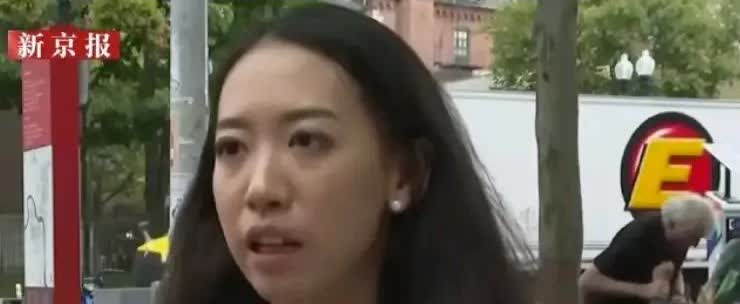 果然一方水土养一方人，
最近爆火的哈佛女孩的面相已经西化了，气质与熊猫家的女孩