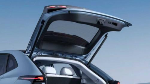 寻一处暖冬，江铃集团新能源易至汽车羿驰05S的江南古镇漫游指南