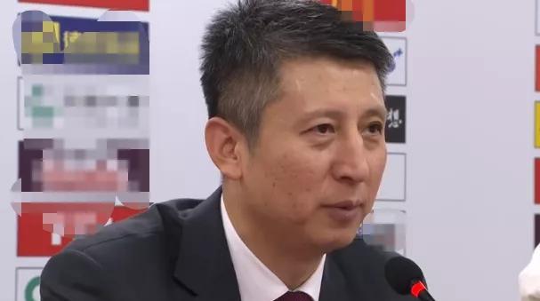 据京媒报道，近日带队在北京备战亚洲杯的中国男篮主教练郭士强，在接受媒体采访时表示