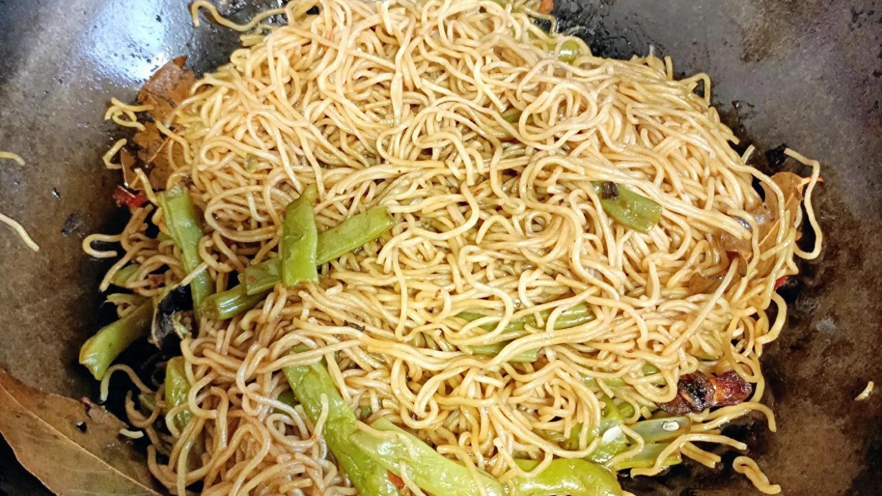 买了四种卤菜，竟成就了一家人吃到饱的晚餐