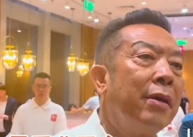 西贝创始人贾国龙道歉，
罗永浩宣布西贝事件告一段落，
西贝创始人道歉，并承诺，从
