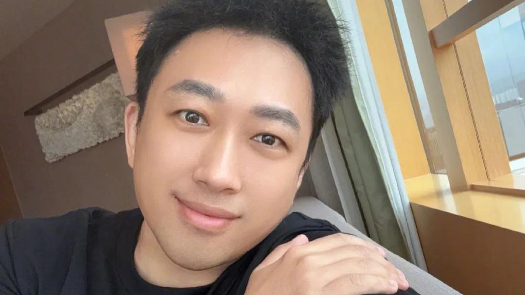 于正开麦怒喷陈哲远，吴谨言番位争议再起！