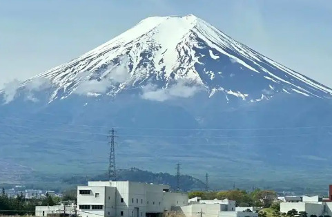 日本大地震或致30万人死亡











日本预测未来30年内发生大地震