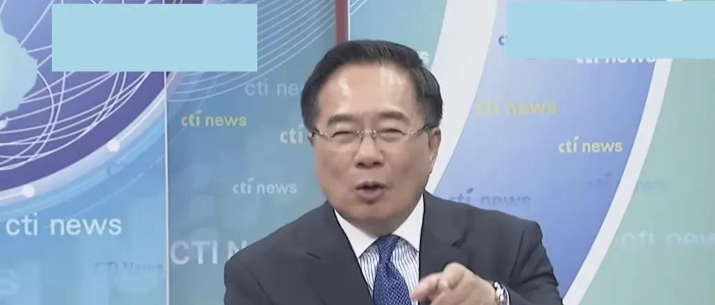 我赞同蔡正元的说法，两岸统一必然是要付出代价的，从目前的形势来说，想和平统一只是