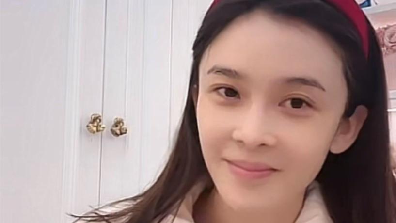 赵樱子自曝抢闺蜜男人！直播放瓜，成毅粉丝：姐你别太疯