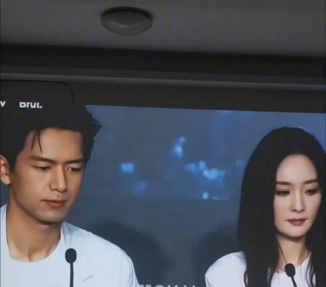 笑不活了！杨幂李现同框的“离婚感”氛围拉满