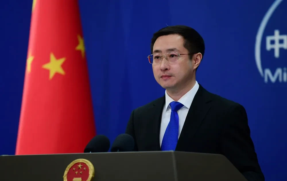 中国制裁美国官员反击干涉











美国某些议员官员和组织头头，因为