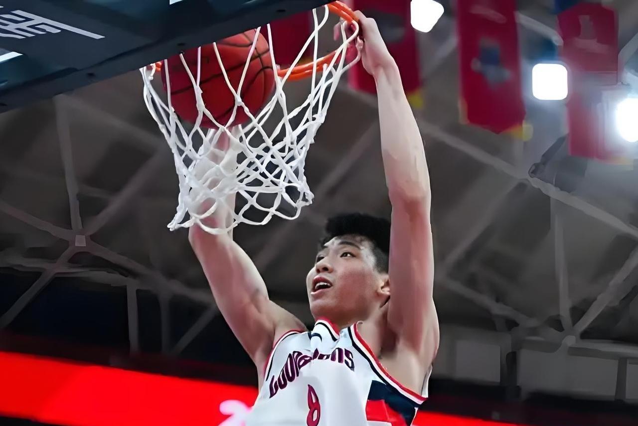 梦断NBA！
近日CBA最大的转会交易应该就属广东队获得崔永熙独家签约权，并将为