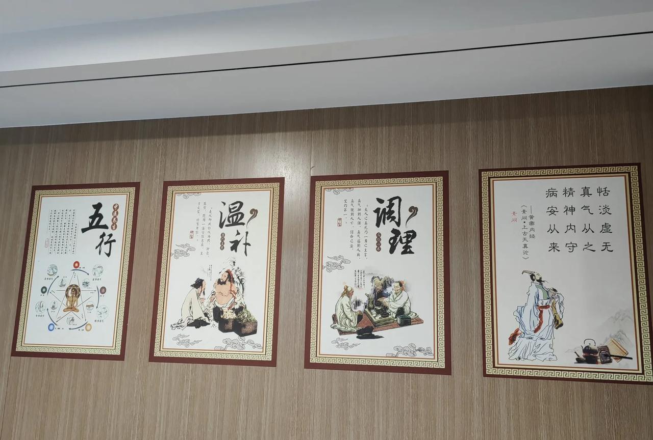 小妹失恋了一周多了，总是沉浸在这段感情中走不出来，因为是初恋，特别珍惜，但男孩不