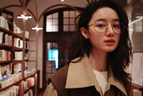 戴眼镜的郭晓婷，这这氛围感如何？