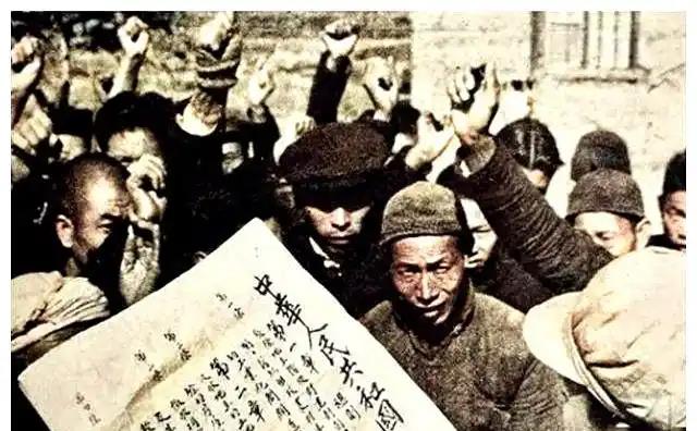 旧社会地主拥有几十亩，上百亩，上千亩土地是靠劳动积累的吗？
在旧社会的封建土地制