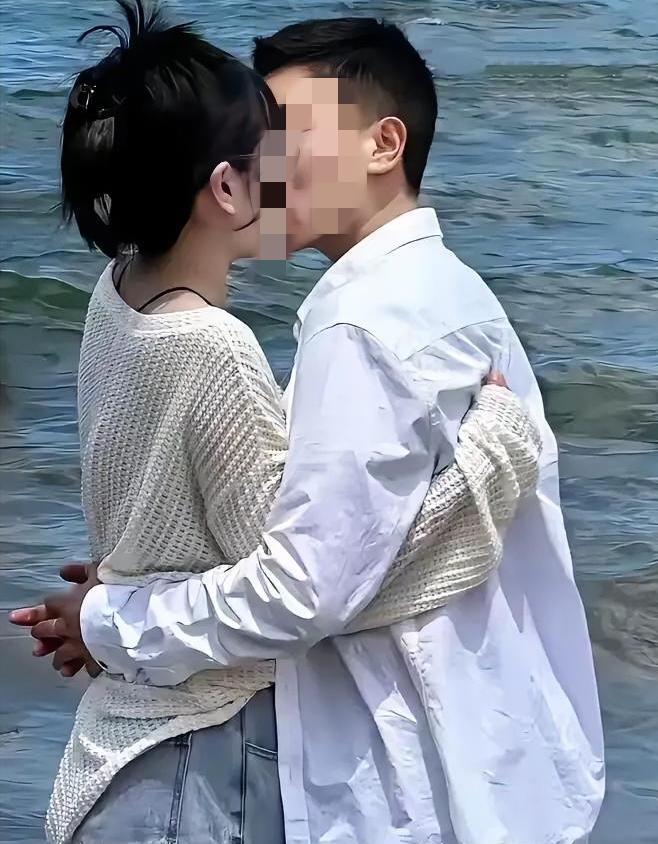 天塌地陷了，我十八万娶回来，人家520拿下了。昨晚在家备好酒饭，备好礼物，结果迟