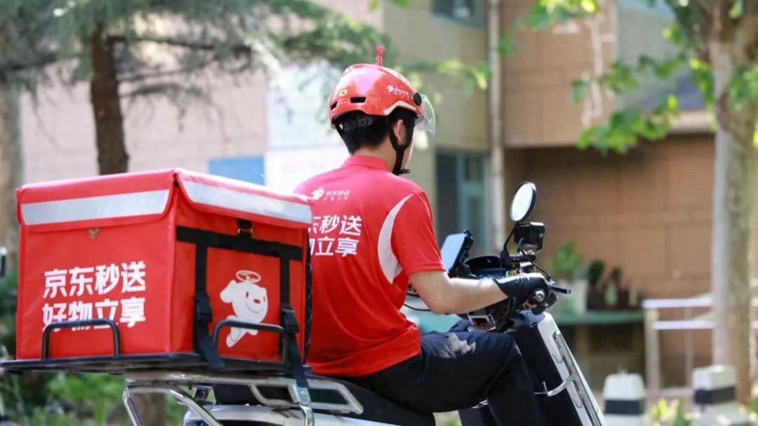 美团京东“外卖大战”：无法被算法取代的，是人性的温度