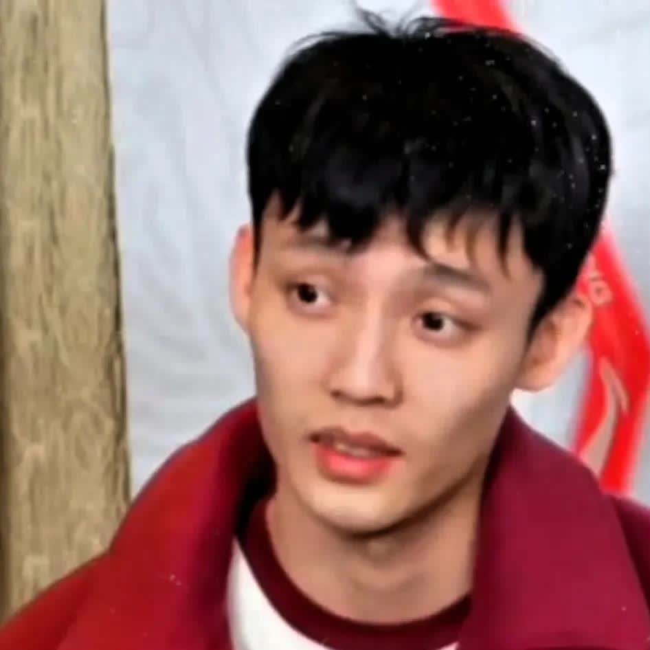 徐杰摊牌了！首次在访谈节目回应：“搓澡式防守”话题，直言不讳，胡明轩这么白，就是