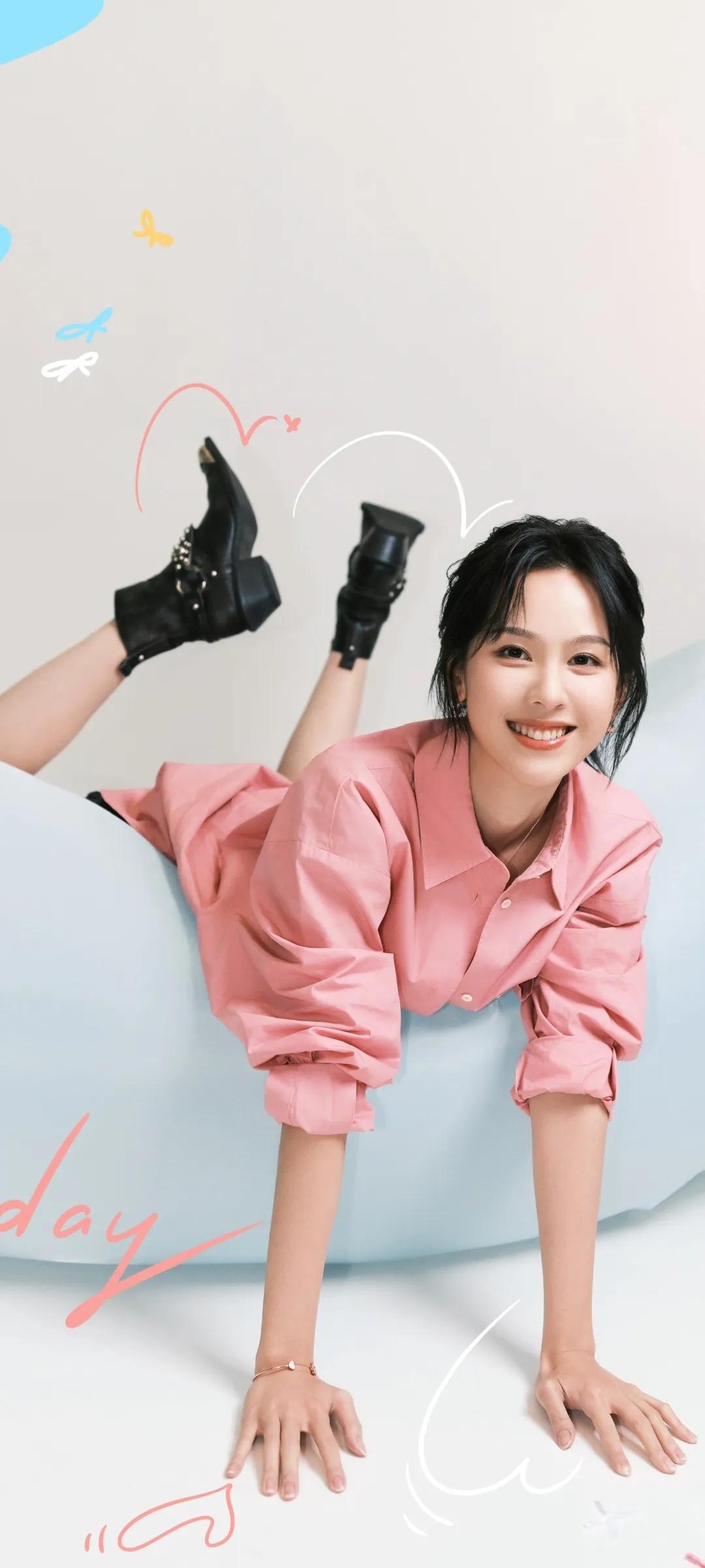 粉嫩穿搭甜如春，青春少女感满分！