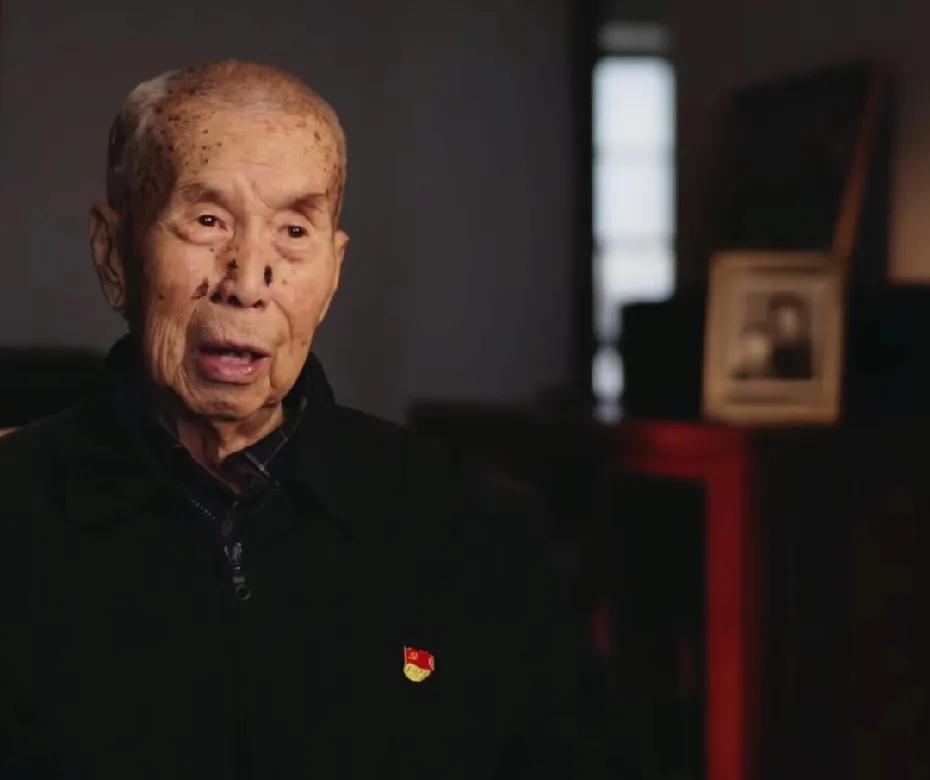 小日子给我们磕头了！说这话的他100岁了，眼神让人不寒而栗
9.3临近之日，央视