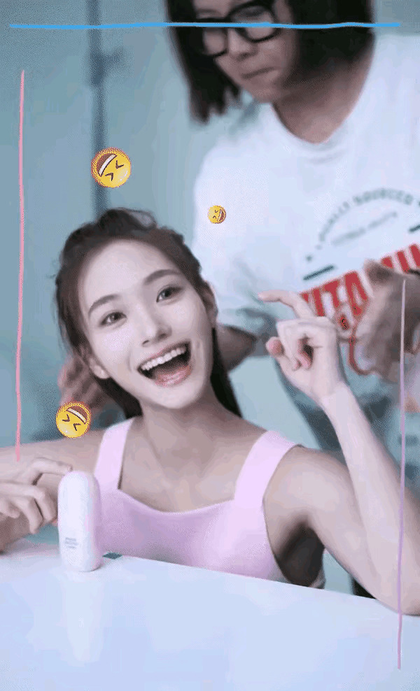 大S一家蹭热度引争议











大S一家真是让人无语！为了热度，真是