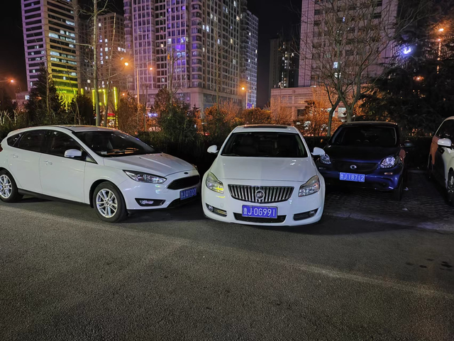 开了11年的君威车主
2012年7月提的车，开了17万公里，目前还开着，没打算换