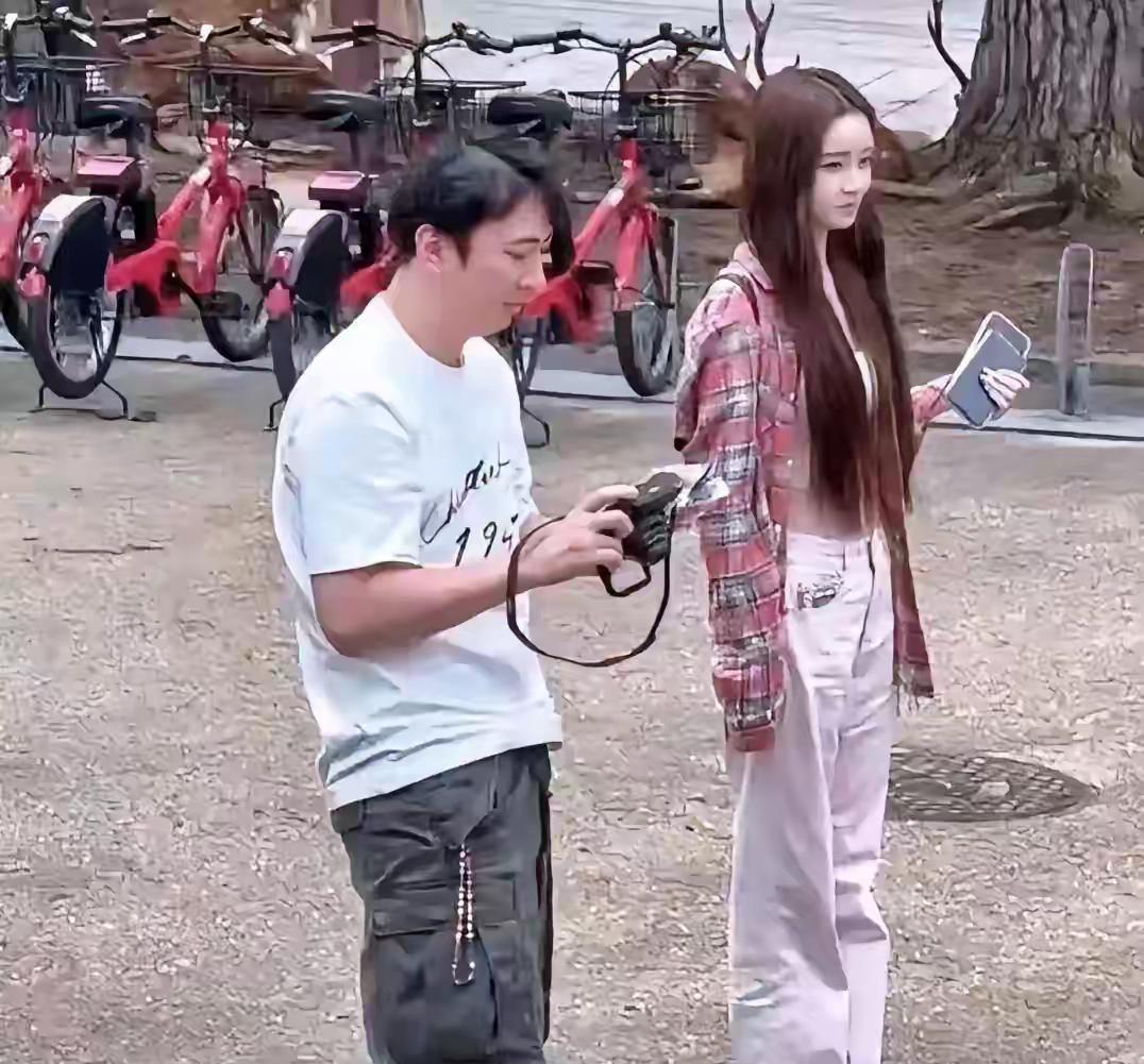 突然好奇，如果王思聪是普通人，还能追到那么多漂亮女友吗？



这个问题最近在我