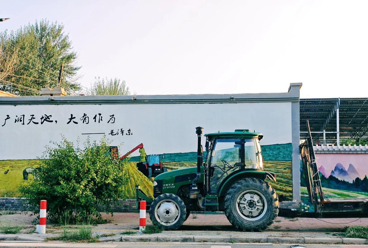 今儿到乡村走了一圈，才发现这几年国家乡村振兴以及新农村建设在一些地方真的有非常大